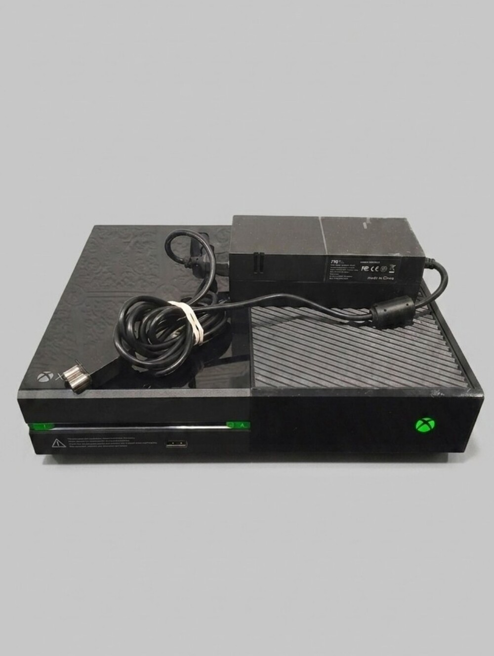 Xbox One Console (Original Model 1540)